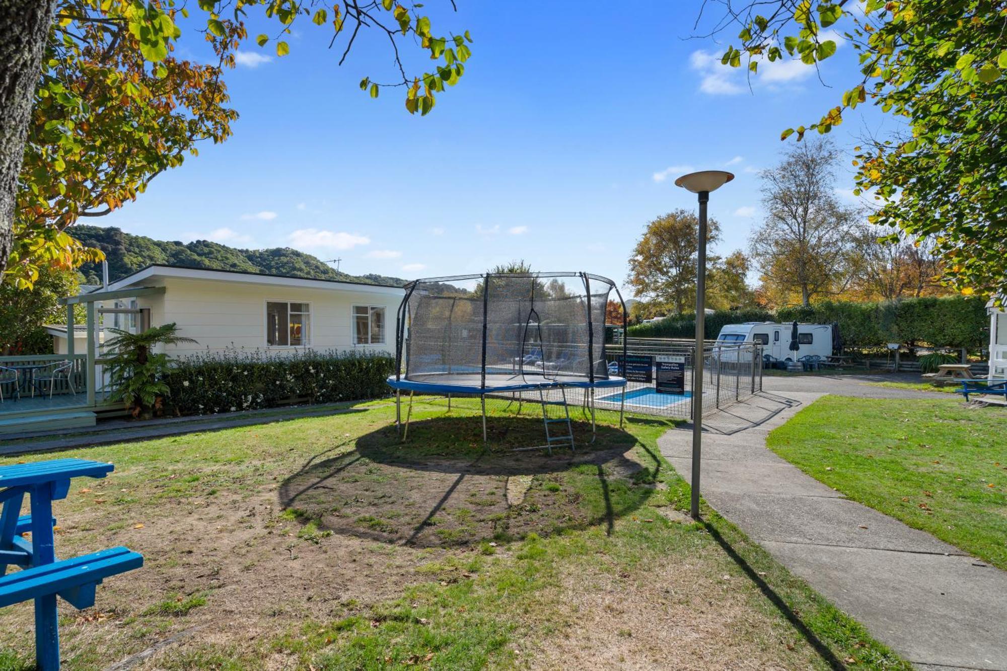 Tasman Holiday Parks Піктон Екстер'єр фото Playground at the park