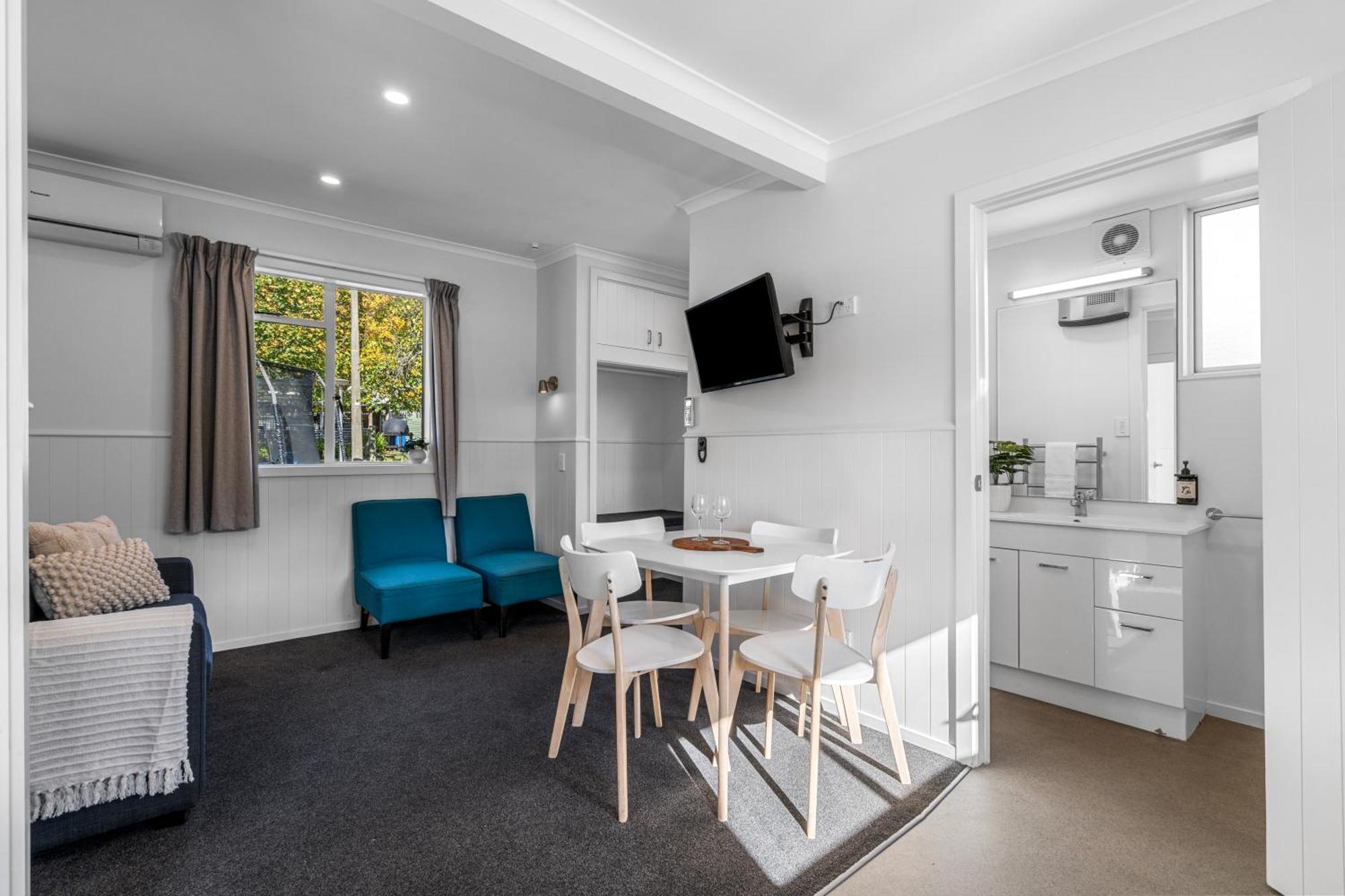 Tasman Holiday Parks Піктон Екстер'єр фото A typical studio apartment